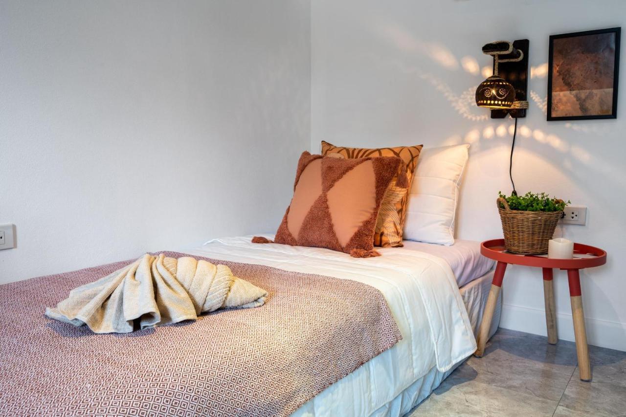Manao Pool Villa 6 - 5 Mins Walk To The Beach เกาะลันตา ภายนอก รูปภาพ