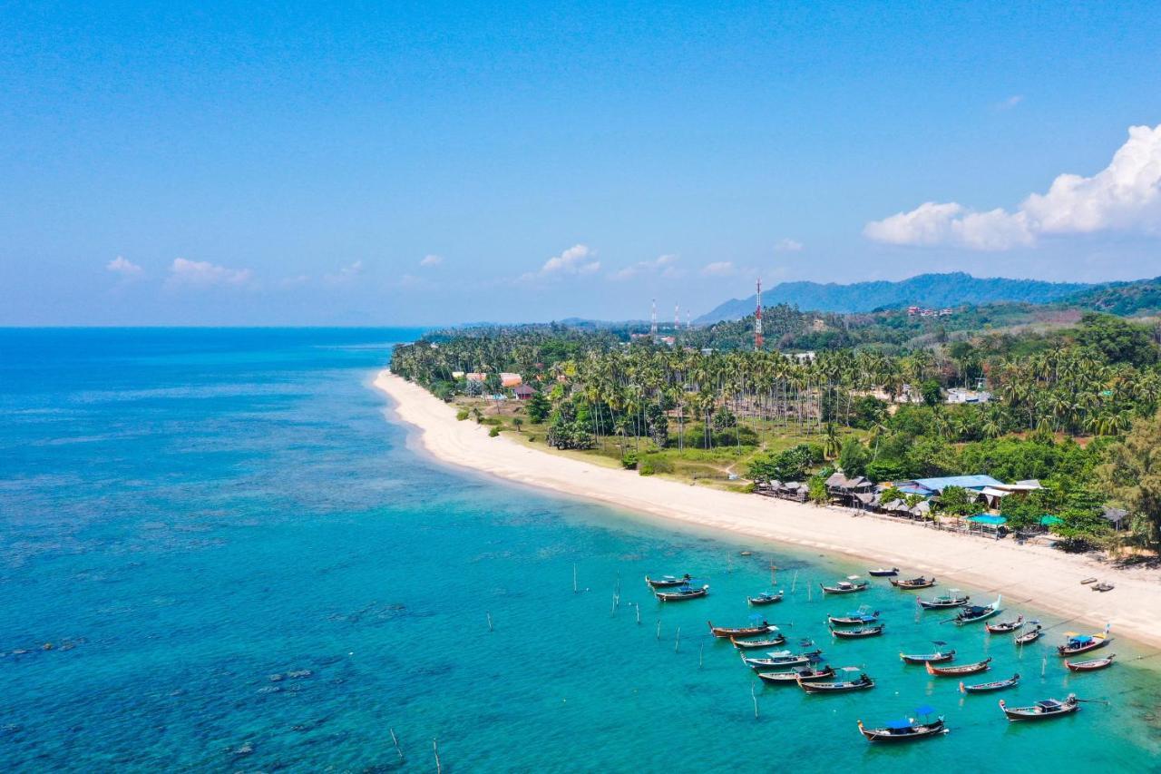 Manao Pool Villa 6 - 5 Mins Walk To The Beach เกาะลันตา ภายนอก รูปภาพ